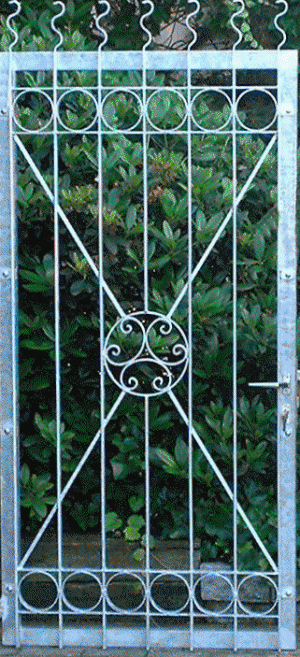 Tore_Metallbau_Stylisches-Gartentor-e1385191578582